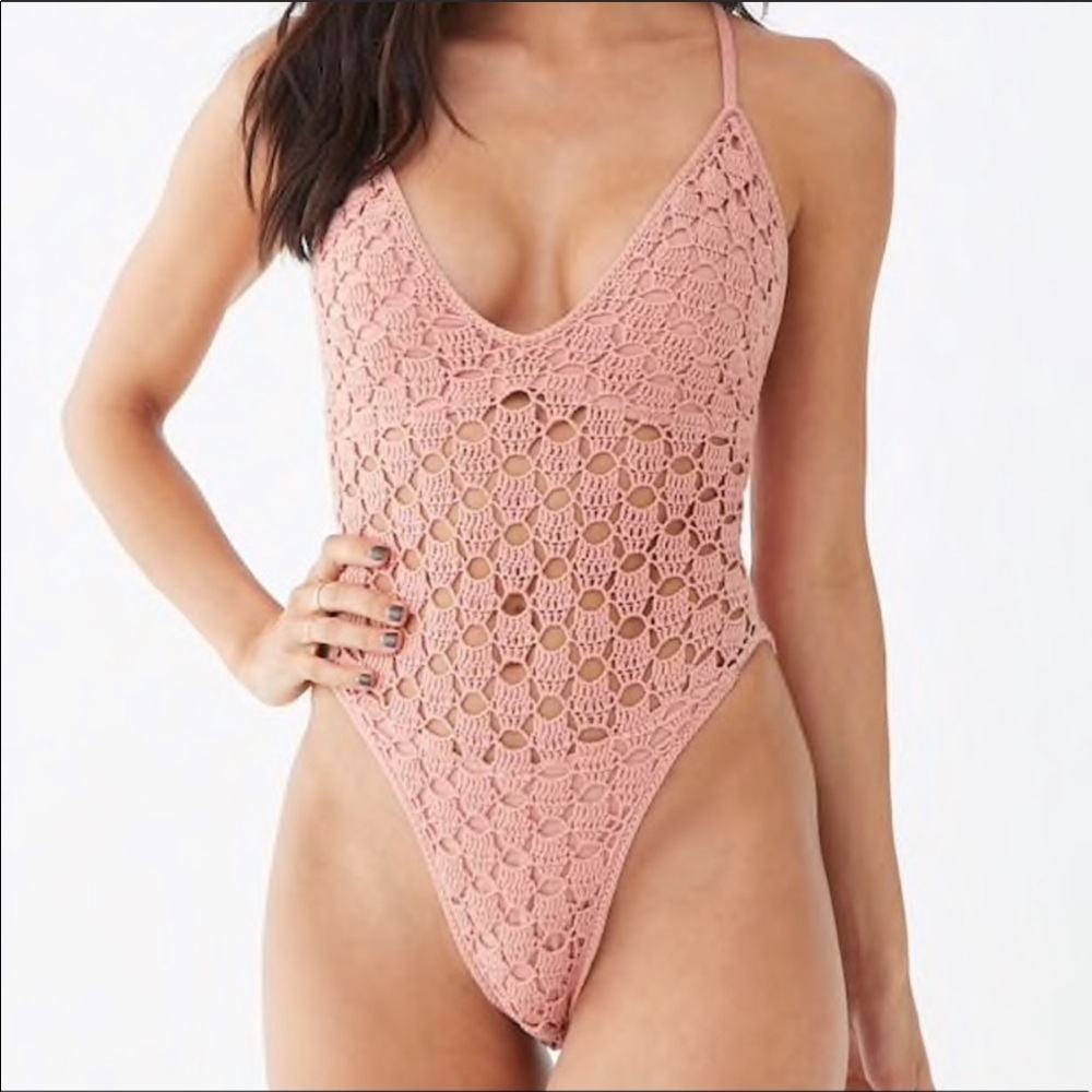 FOREVER21 CROCHET SWIMWEAR 💞